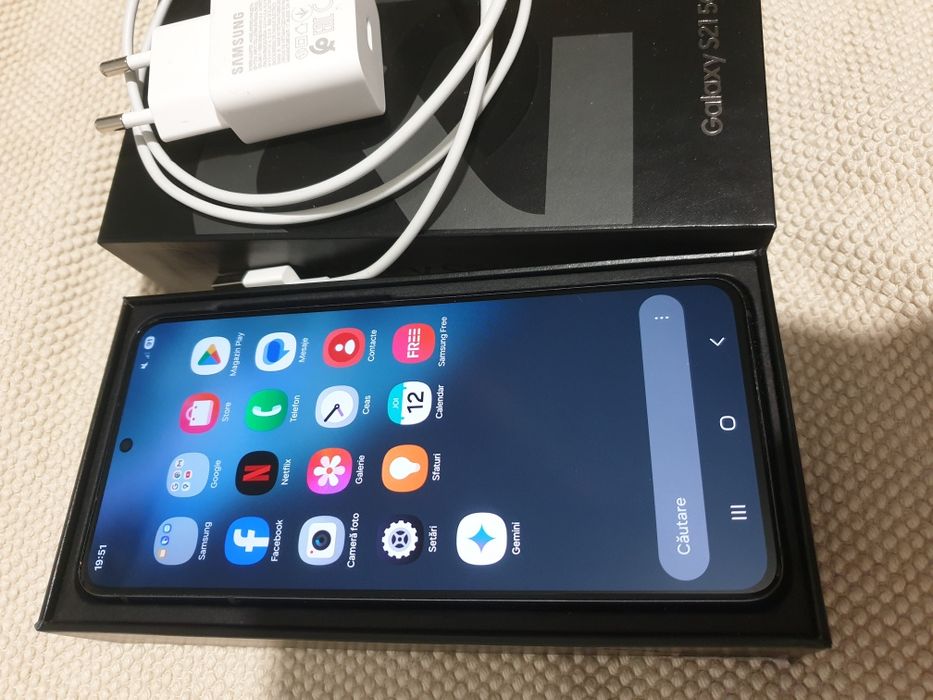 Vand Samsung  S 21 5 G - 10/10 - Cutie Full.