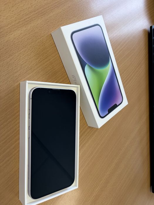 Iphone 14, 256 Gb, mov (stare f buna 10/10) + huse