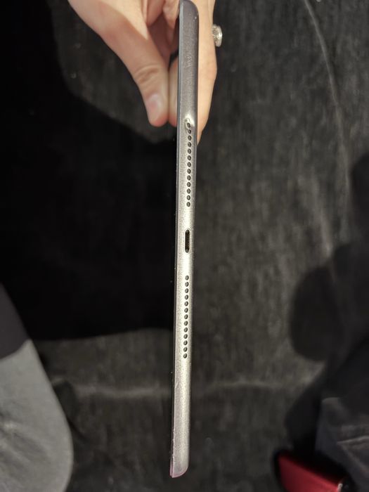 Продаю iPad 9 (9-е поколение), 64 GB.