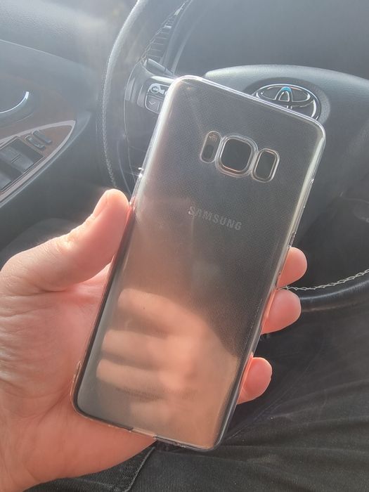 Samsung s8 в хорошем состоянии