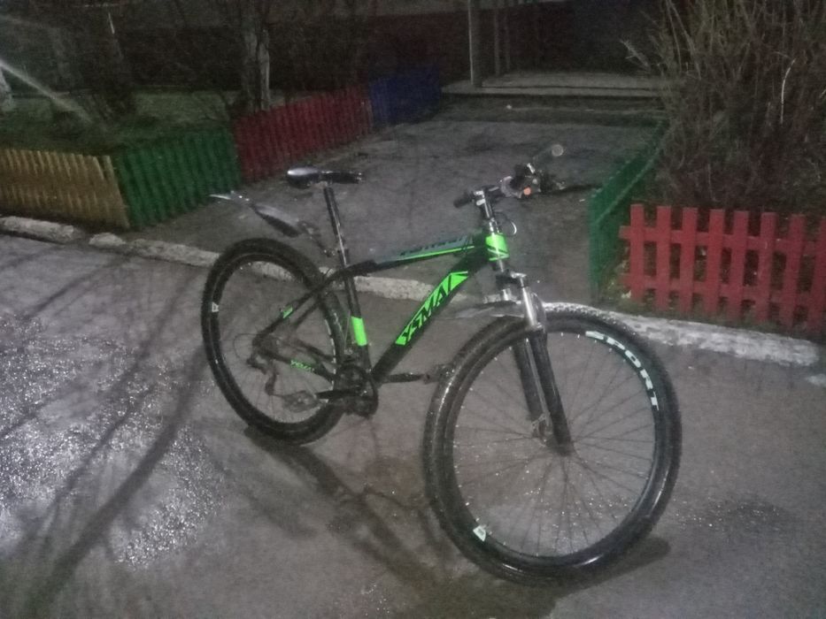 Велосипед продаю срочно то