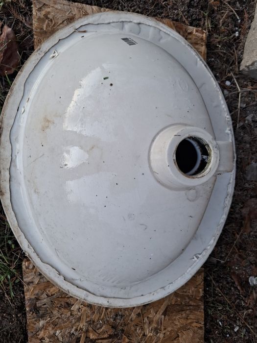 Продавам мивки 2 броя