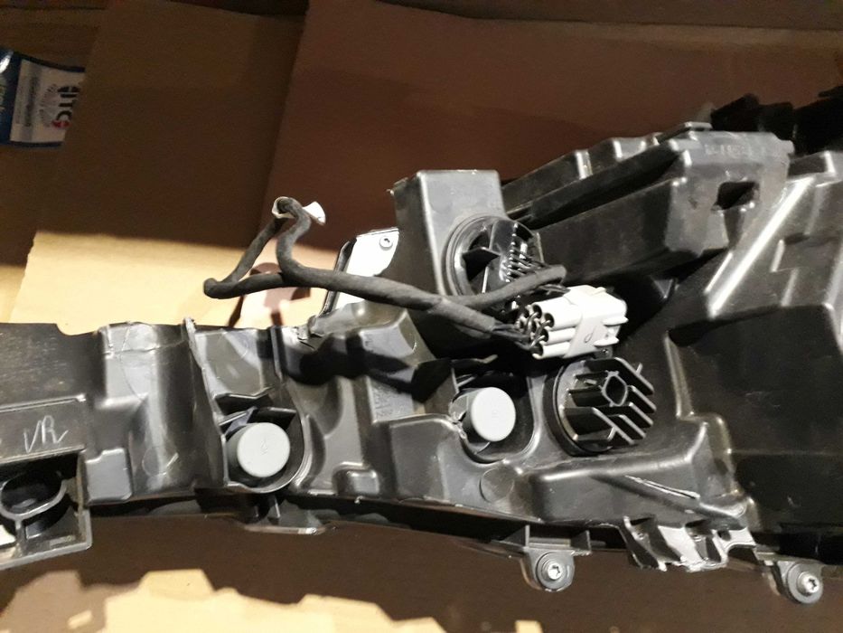 LED модул за фар Toyota Corolla 2021