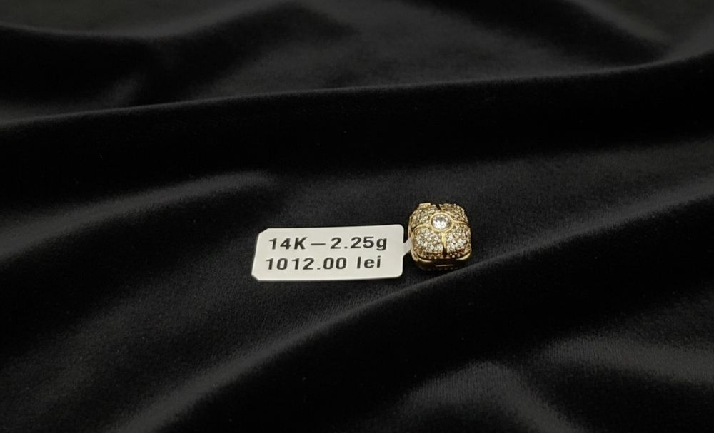 Charm Aur 14k 2.25gr