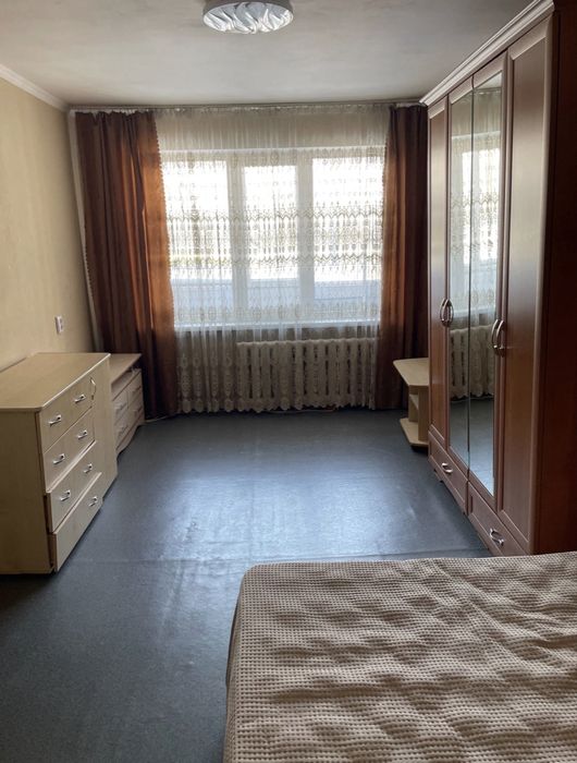 Продам 2 комн квартиру в районе гор. Парка