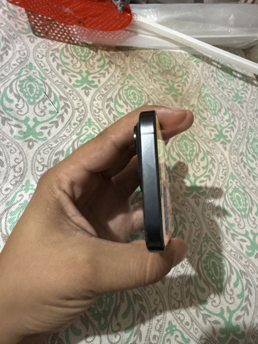Iphone15_pro _sotladi