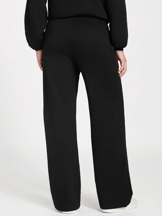 Брюки от Guess широкие