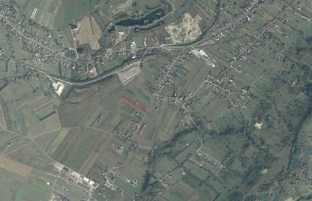 Se vinde teren intravilan cu suprafața de 2.451 mp, intabulat, situat într-o zonă  în continuă dezvoltare (Str.Doboieș)