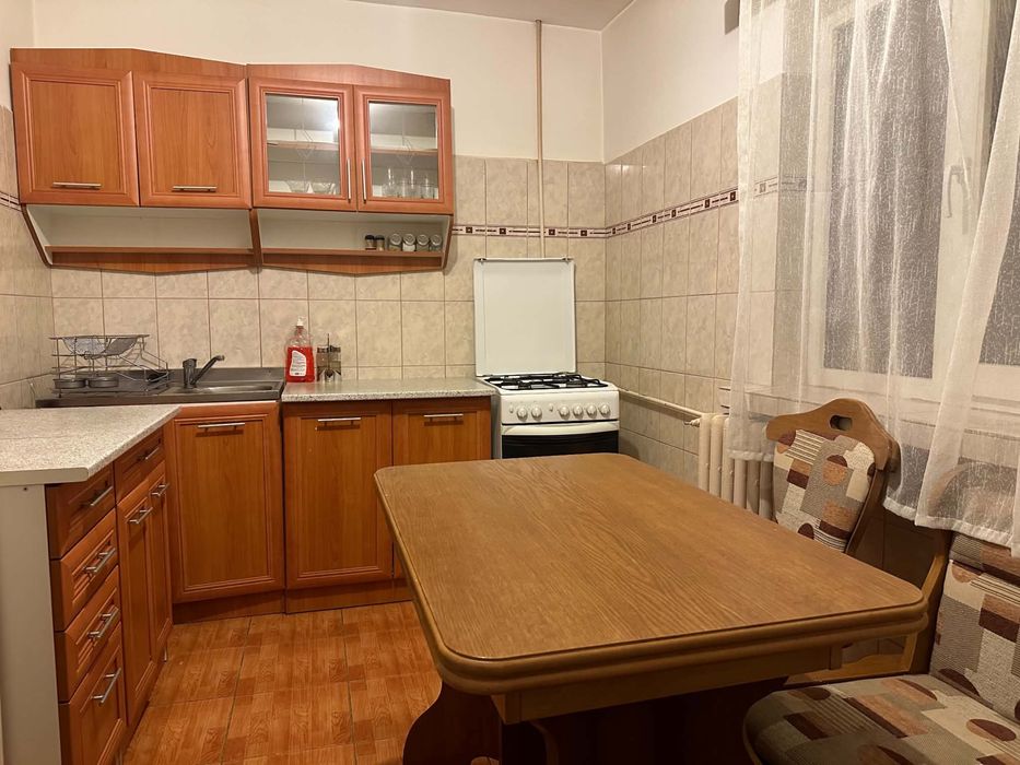 Apartament de inchiriat