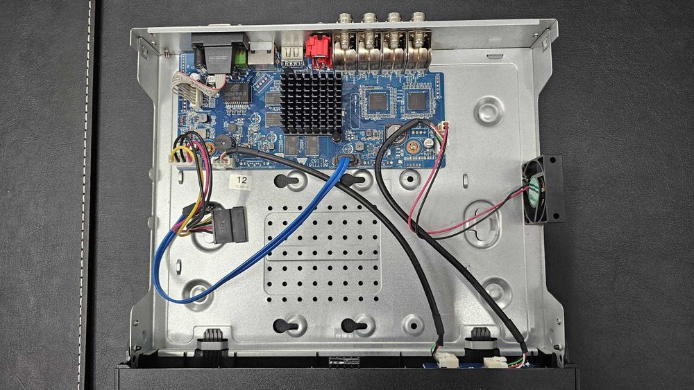 DVR/NVR - Digital Video Recorder 8ch Pentabrid (AI) + 4ch IP 4K Dahua - REFURBISHED
