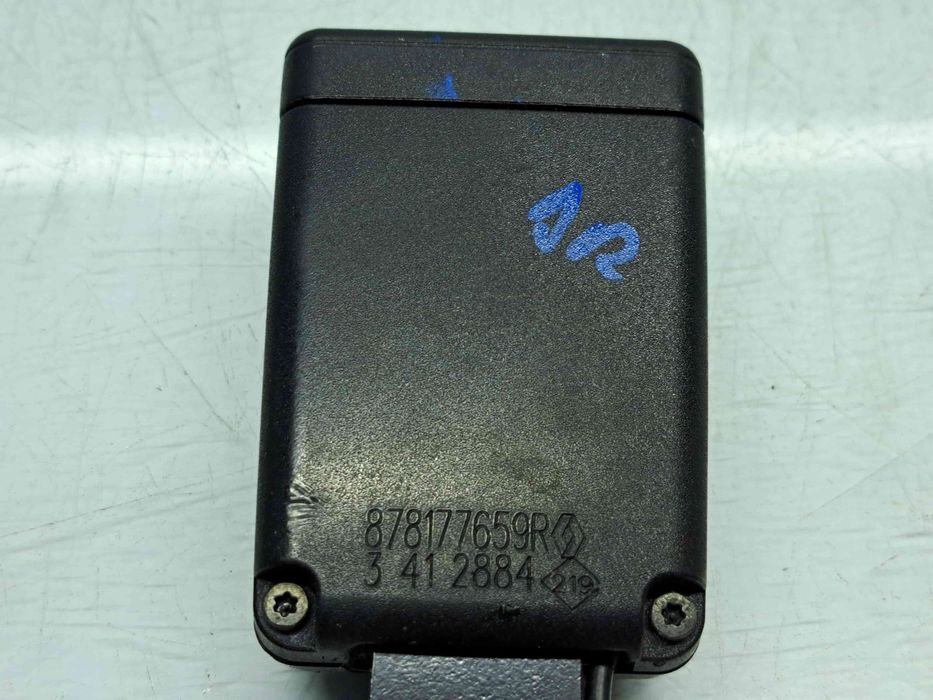 Capsa centura dreapta fata Renault Clio 4 (B98) Hatchback [Fabr 2012-