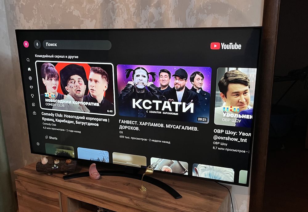 Продаю телевизор LG 65 диагональ