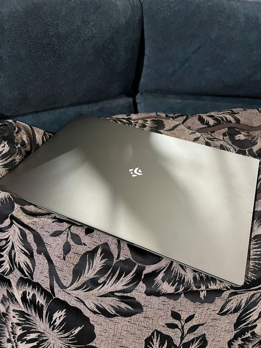 Продам новый Ноутбук