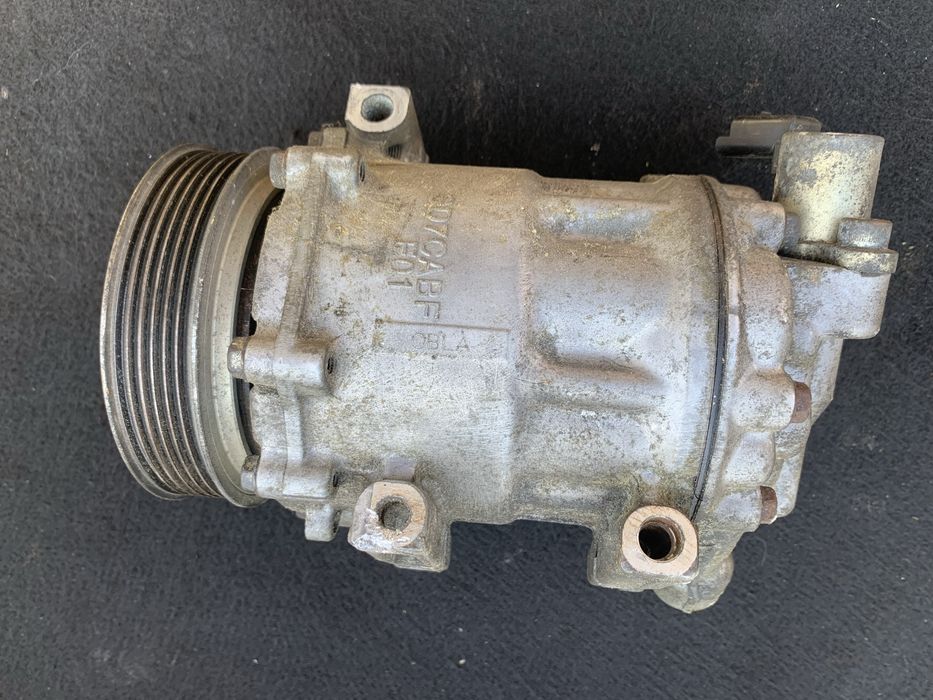 Compresor Clima AC Aer Conditionat Peugeot 407 2.0 HDI