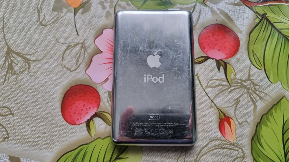 Ipod classic gen 7 160gb + boxa logitech s315i