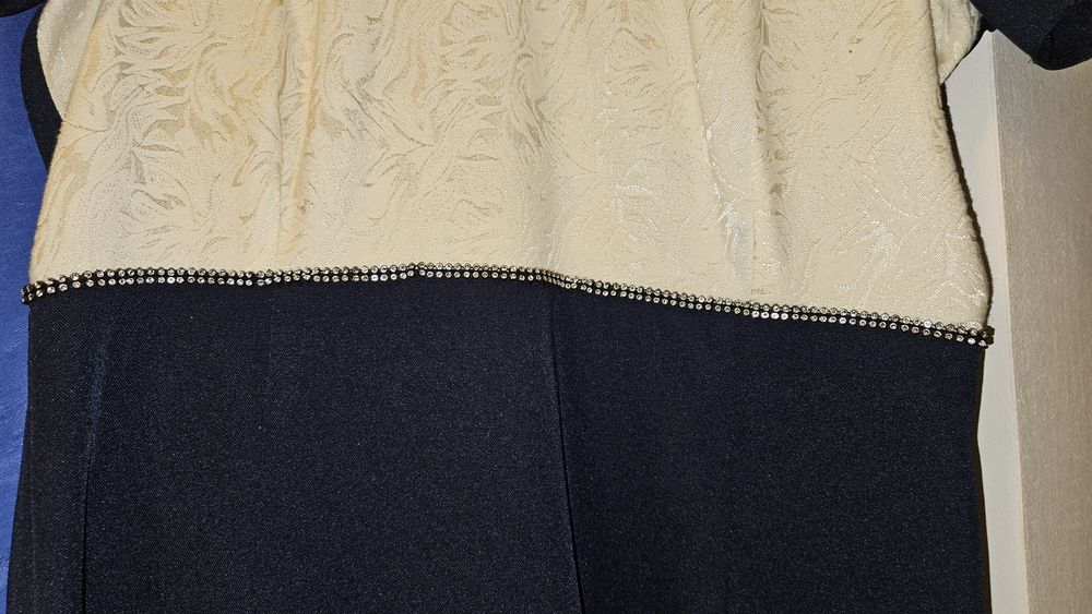 Compleu dama sacou plus rochie