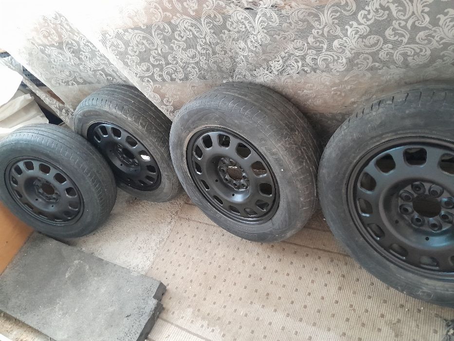 Диски с резиной на 15