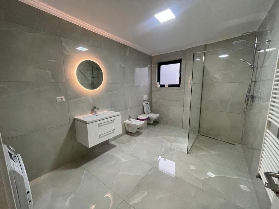 Apartament de inchiriat