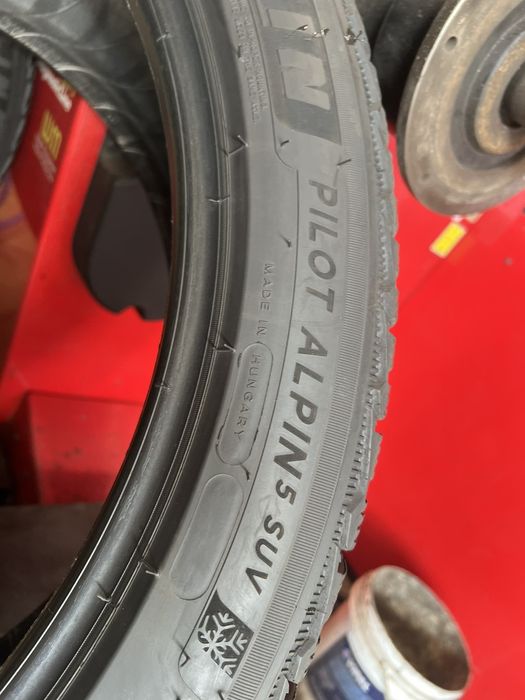 Зимни гуми 265/40 R20 Michelin