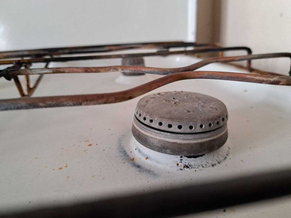 Газовая плита БРЕСТ в хорошем раб. состоянии.