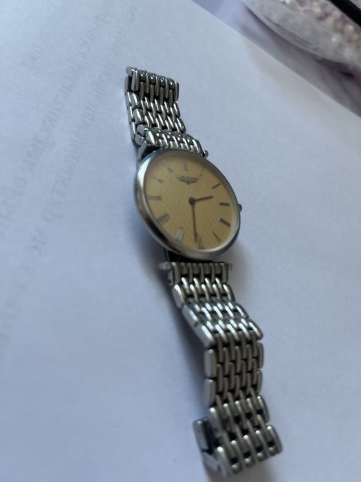 Часы LONGINES продам в нормольном сост