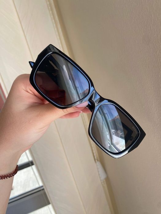 Дамски очила Guess