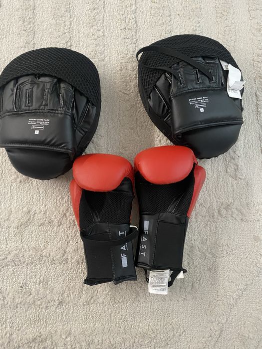 Box kickbox детски боксови ръкавици и лапи