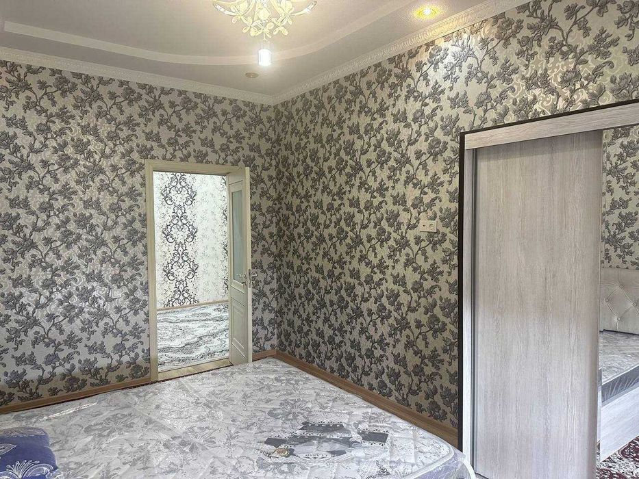 10-kvartal EVROLUX kvartira 1 xona 2ta qizga bezmakler Chilonzor metro