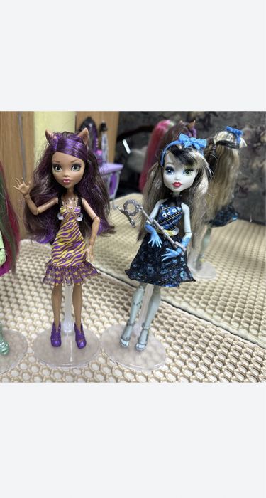 Продам кукол монстр хай!