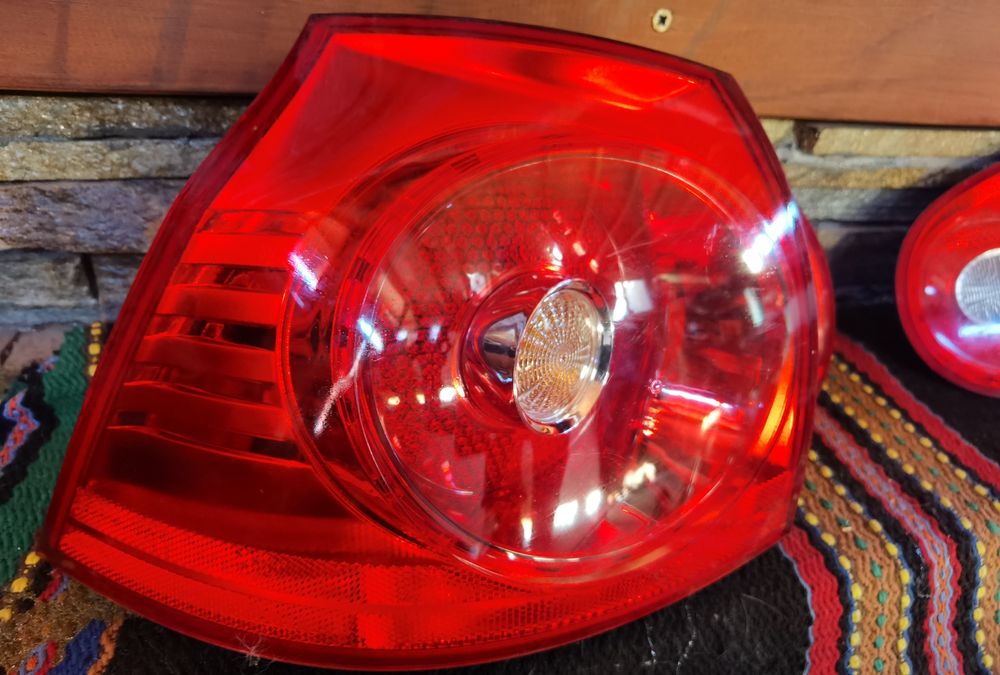 Фарове Mazda 5.Стопове Голф 5. . Пежо 307 комби. Рено Сценик 2