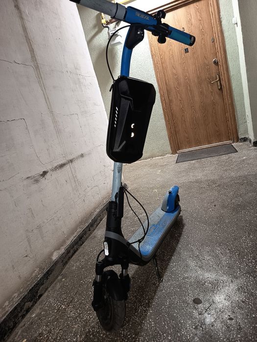 Trotineta electrica Ninebot Kickscooter E2 -stare foarte buna