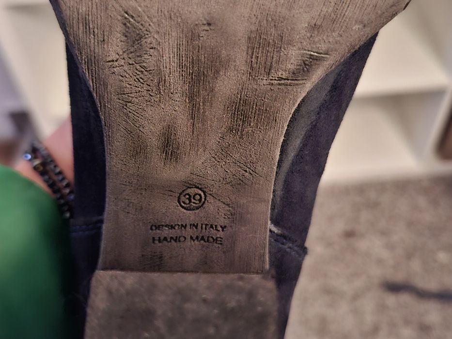 Уникални ботуши - естествен велур 39