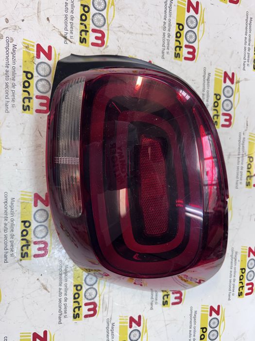 lampa stop spate dreapta si suporti bara spate Citroen C3 2017-2024