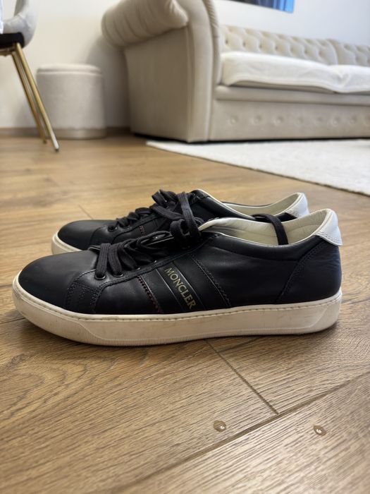 Tenesi barbati Moncler