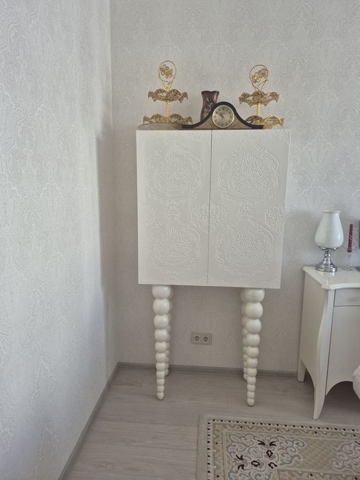 стол,стулья гостевые. б/у