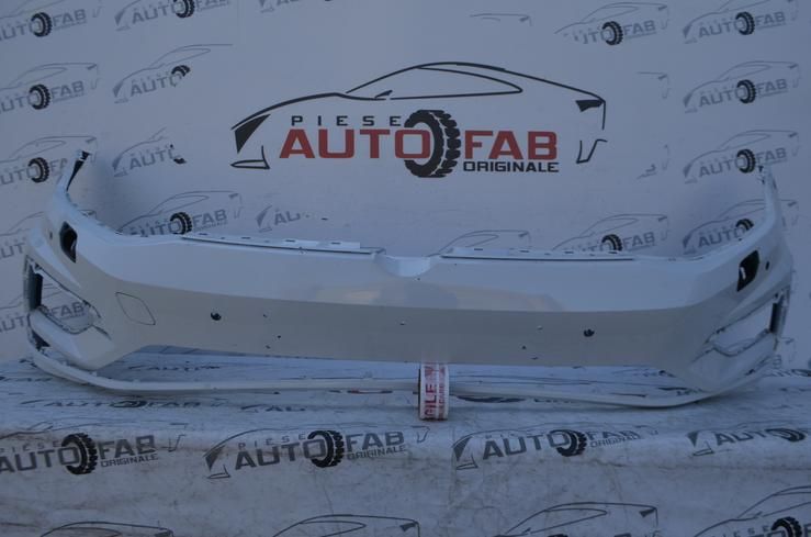 Bara fata Volkswagen Golf 7 Facelift R, R-Line an 2017-2018-2019