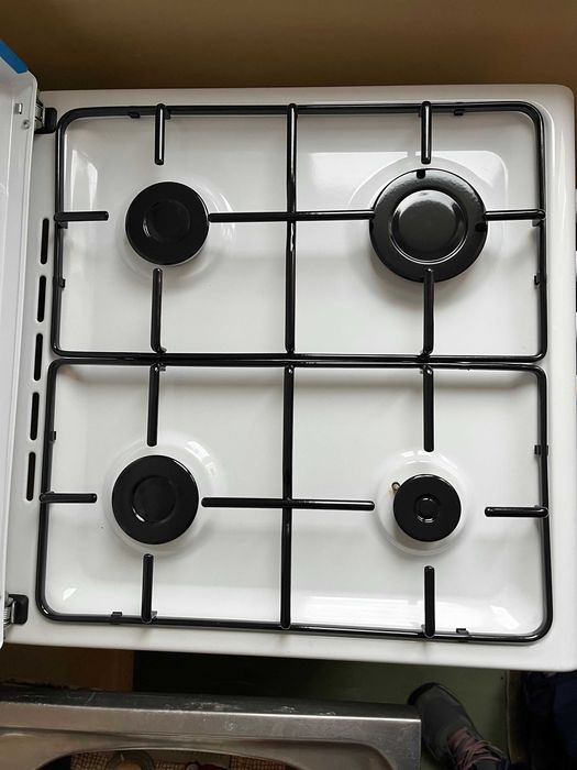 Aragaz Samus 4 arzatoare nou