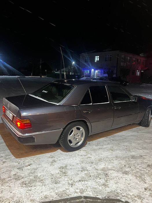 Продам мерса на полном ходу