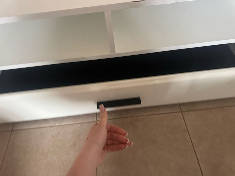 Тумба под телевизор