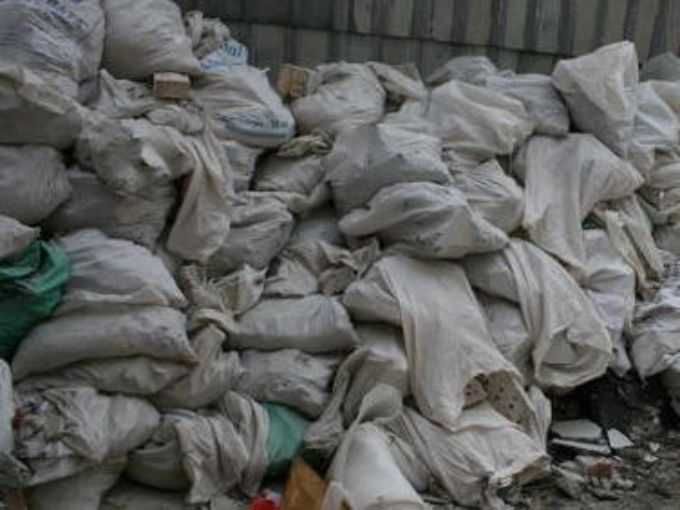 Чували за строителни отпадъци