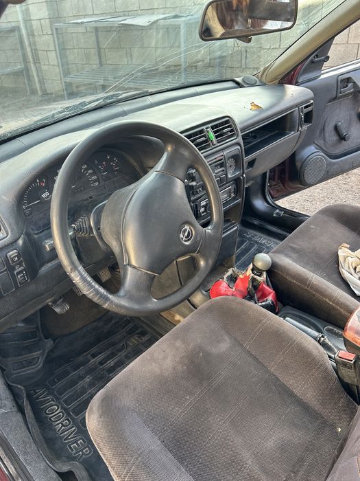 Опел вектор 1991жылғы