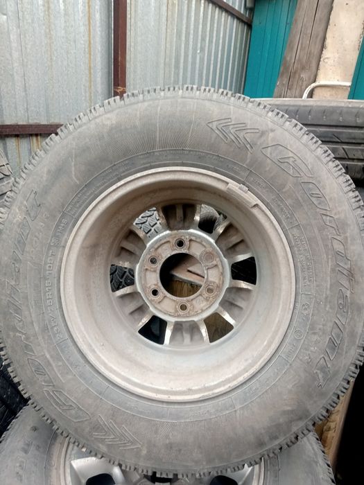 Родные диски от ниссан террано