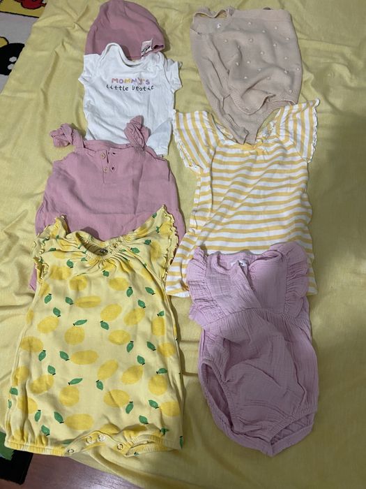 Pachete hainute fetite