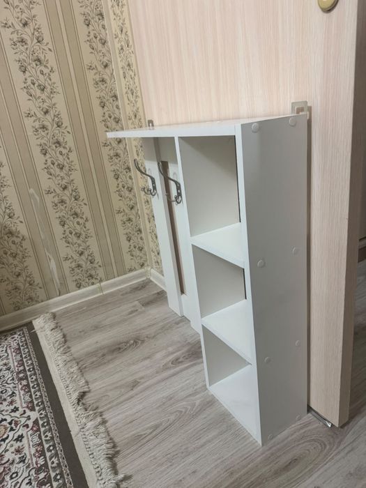 Вешалки настенные