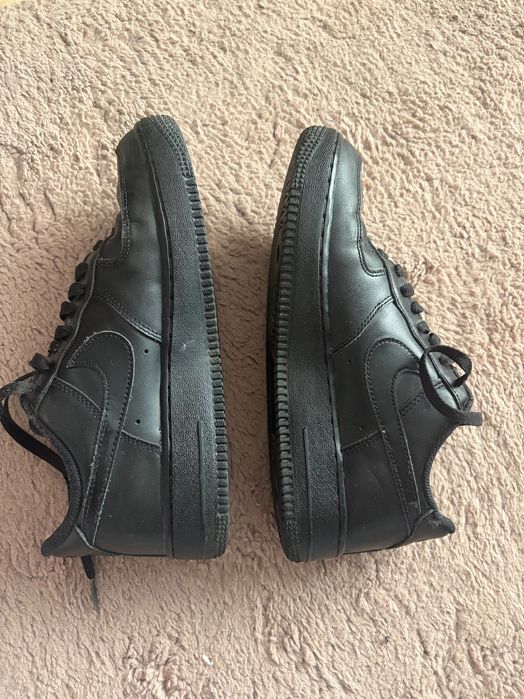 Черен NIKE AIR FORCE 1 унисекс