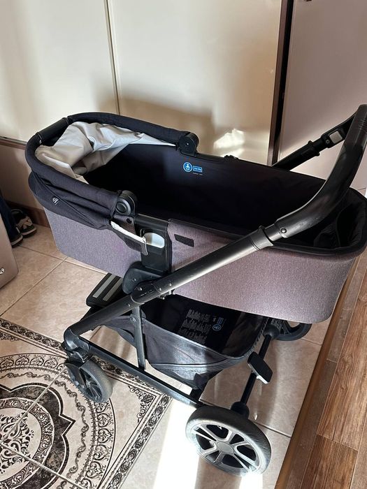 Коляска в хорошем состоянии