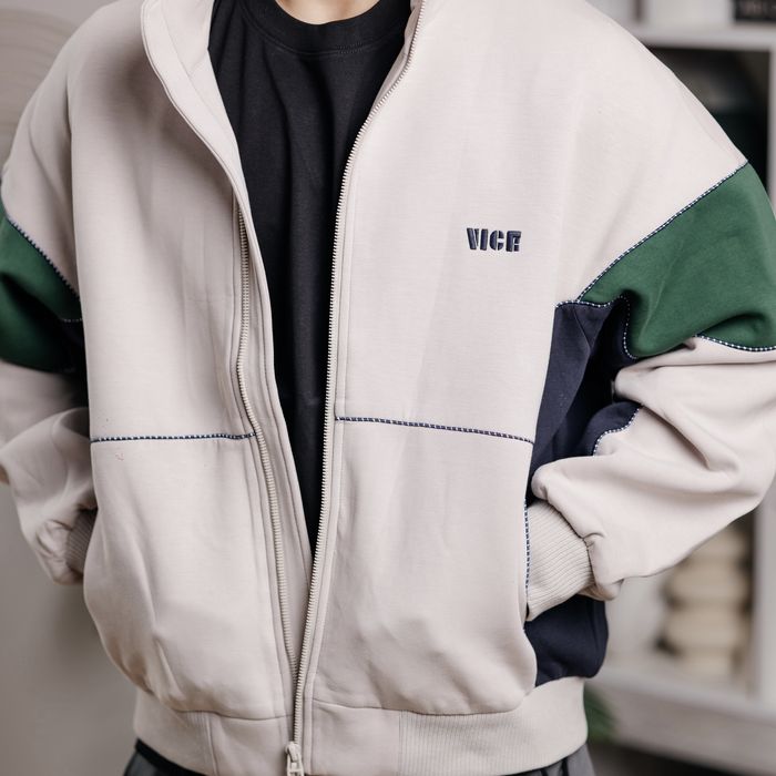 Продам оптом мужской одежды