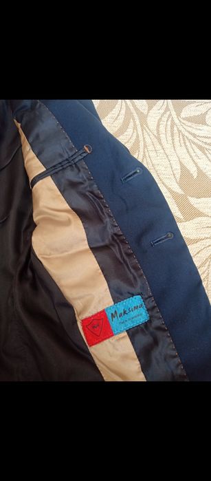 Школьный  костюм