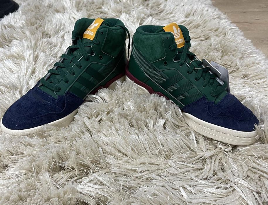 Adidasi Forum Exibit Mid produs Original Nou la pret Redus