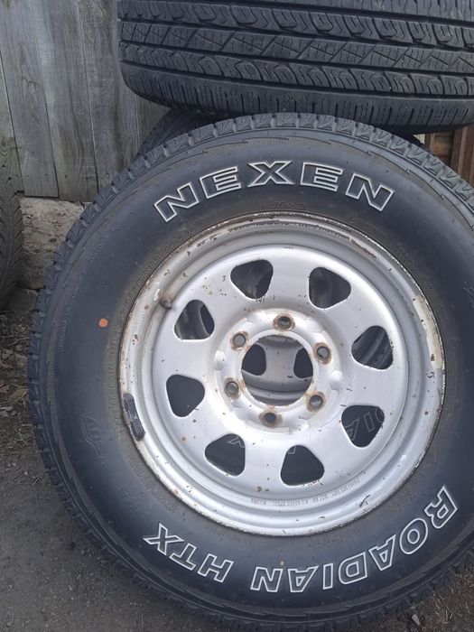 Резина в хорошем состоянии с дисками